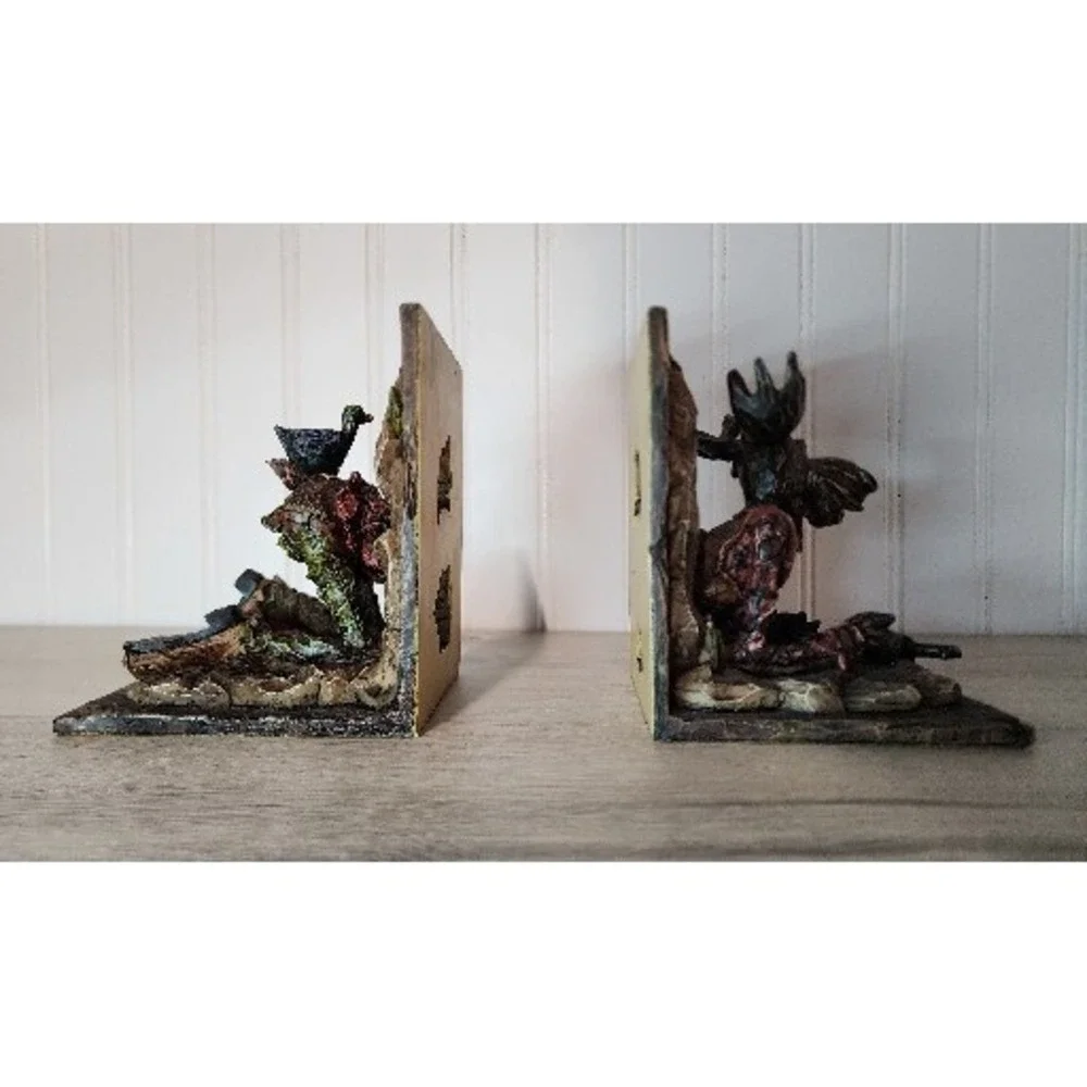 Moose Book Ends Porcelain‎ Cabin Deco Funny Nautical